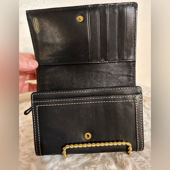 Coach Black Leather & Canvas detailed excellent used condition wallet. - Picture 2 of 6